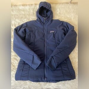 NWT Patagonia Nano Air Hoody
Navy small